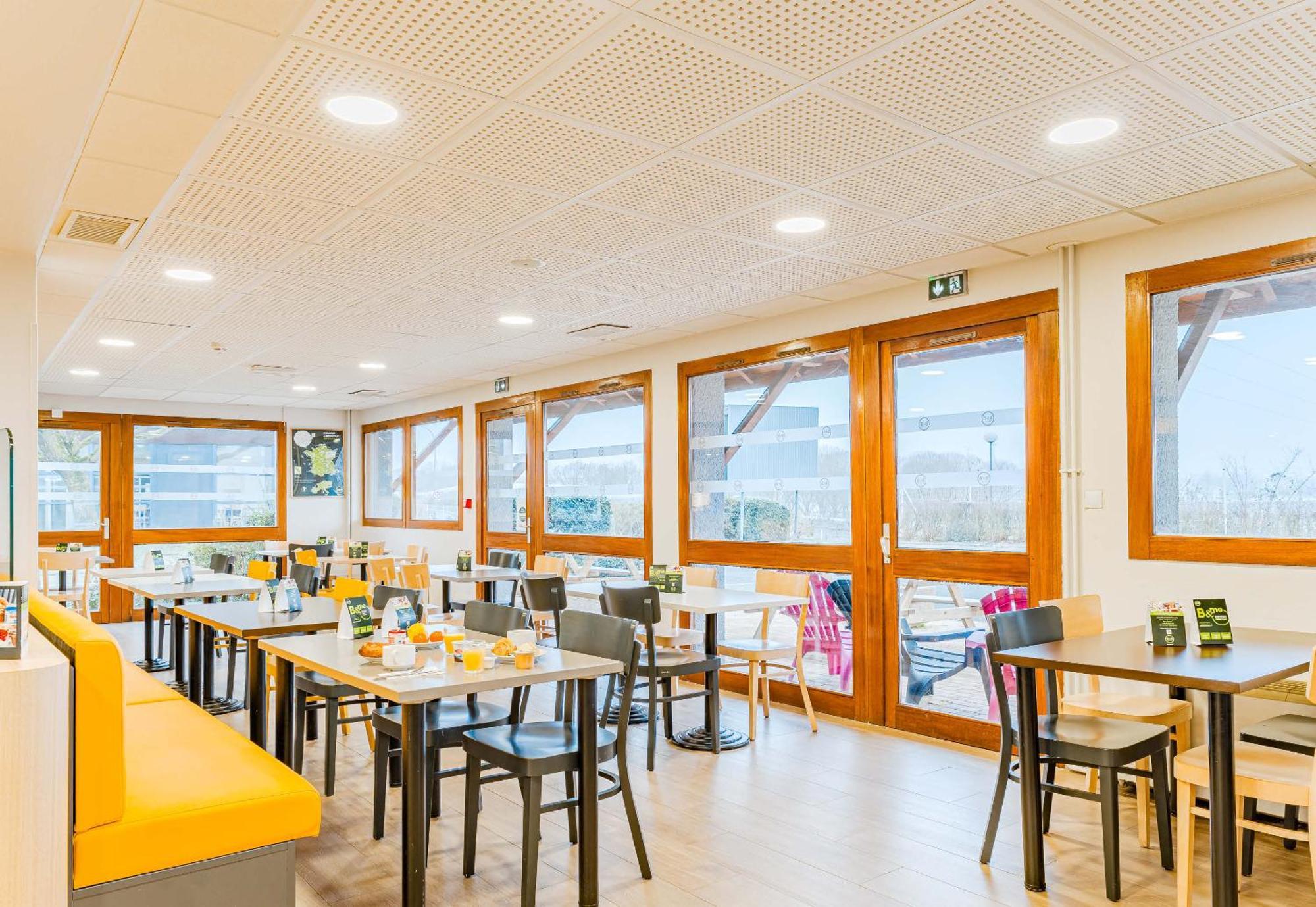B&B Hotel Poitiers 3 Futuroscope Шассней-дю-Пуату Екстер'єр фото
